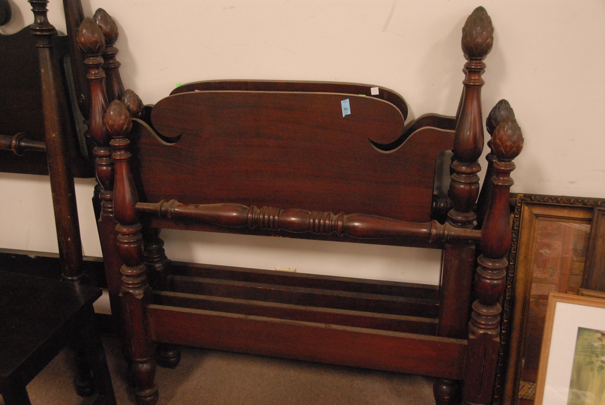 Lot 386 Pair Of Mahogany Twin Beds Nadeaus Auction Gallery 4596